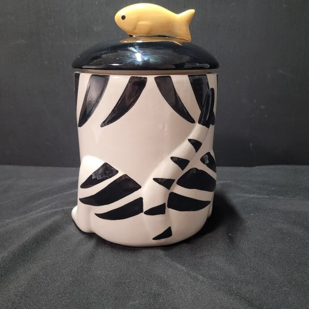 Share Home Accents Ceramic Cat with Goldfish Treat Jar Canister 8